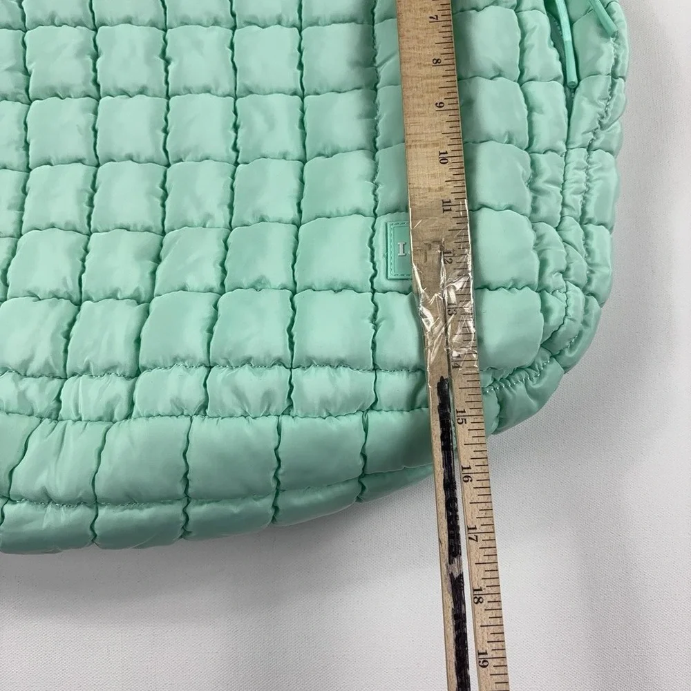 Iris & Rainbow Shoulder Bag Womens Large Green Quilted Puffer Zip Pockets
